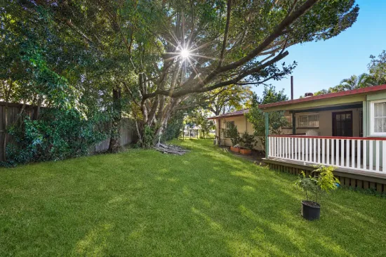 14 Biplex Street, Mansfield, Qld 4122