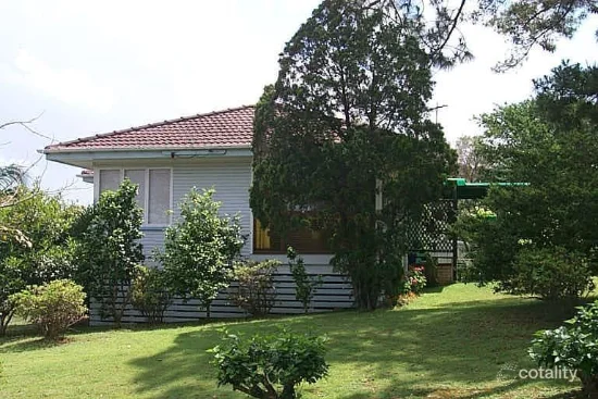 14 Birru Street, Wynnum West, Qld 4178