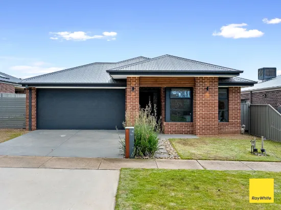 14 Blossom Drive, Epsom, Vic 3551