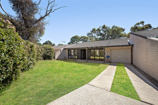 14 Brownlow Place, Holt, ACT 2615