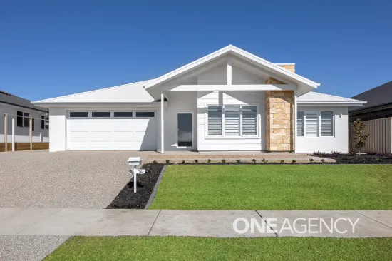 14 BURT STREET, Gobbagombalin, NSW 2650