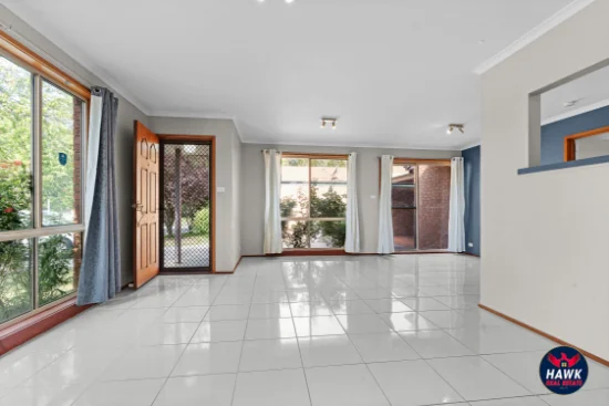 14 Bushby Close, Gordon, ACT 2906