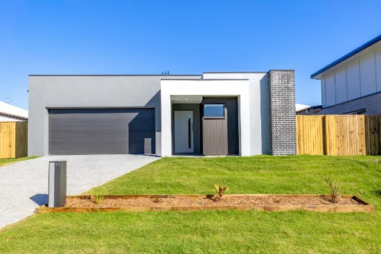 14 Cambridge Pl, Burnside, Qld 4560