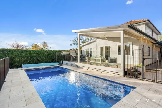 14 Carmichael Street, Deakin, ACT 2600