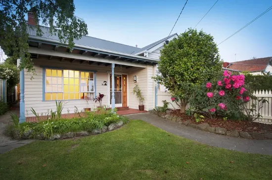 14 Centre Road, Carnegie, Vic 3163
