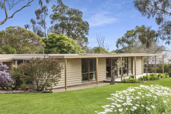14 Charles Court, Somers, Vic 3927
