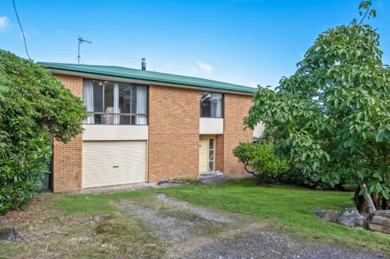 14 Charles Street, Strahan, Tas 7468
