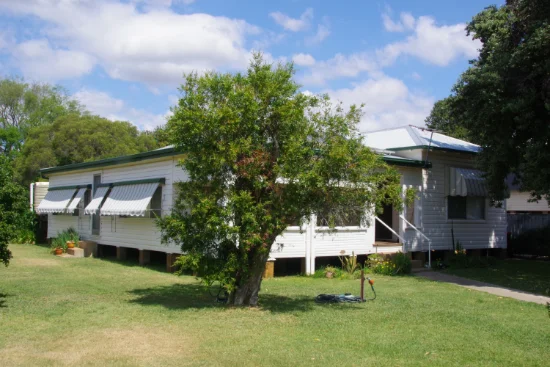 14 Collins Street, Narrabri, NSW 2390