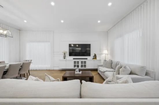 14 Commonwealth Circuit, Donnybrook, Vic 3064-Image