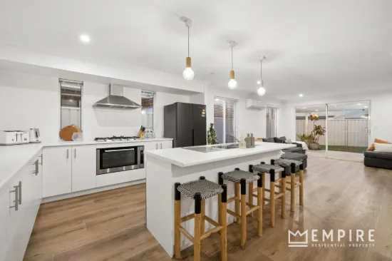 14 Corsica Way, Coogee, WA 6166