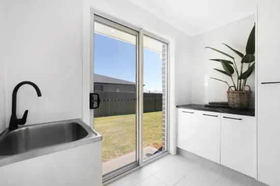 14 Corymbia Loop, Wauchope, NSW 2446-Image