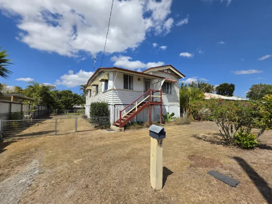 14 Curtis Street, Bundaberg South, Qld 4670