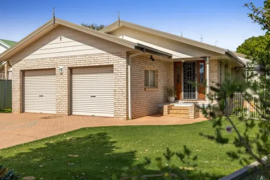 14 Dahlia Court, Middle Ridge, Qld 4350