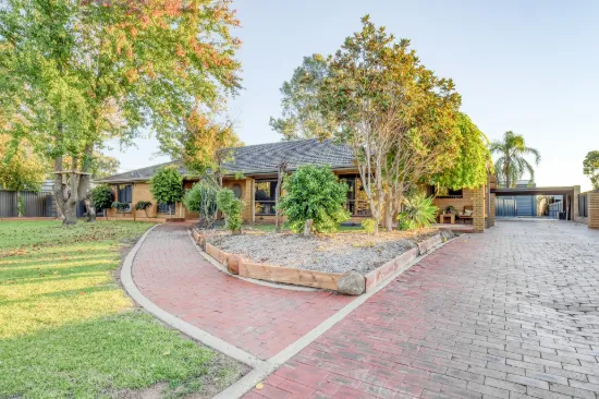 14 Dean Drive, Kialla, Vic 3631