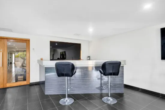 14 Ellesmere Way, Truganina, Vic 3029