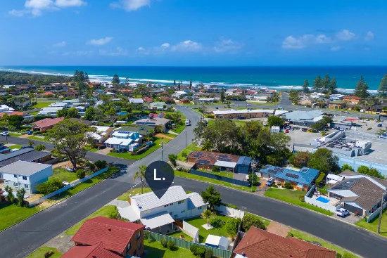 14 Ernest Street, Lake Cathie, NSW 2445 - For Sale