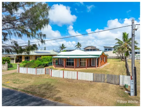 14 Esplanade, Zilzie, Qld 4710