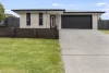 14 Excalibur Crescent, Southside, Qld 4570