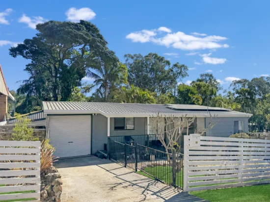 14 Flounder Crescent, Toolooa, Qld 4680