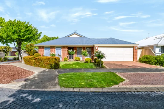 14 Garrigue Gardens, Yalyalup, WA 6280