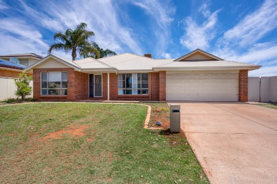 14 Geoffrey Stokes Parade, Kalgoorlie, WA 6430