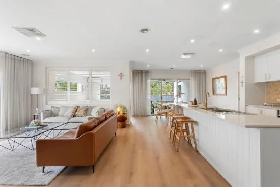 14 Golf Course Circle, Safety Beach, Vic 3936