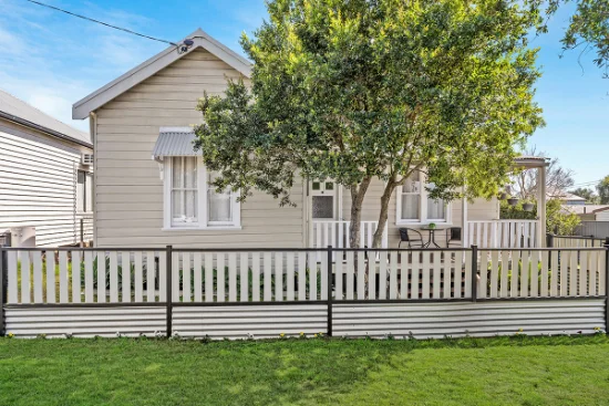 14 Government Road, Weston, NSW 2326