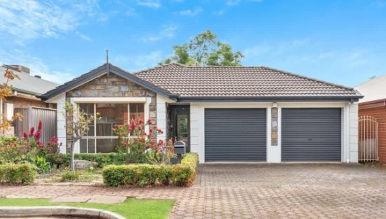 14 Greys Ct, Oakden, SA 5086