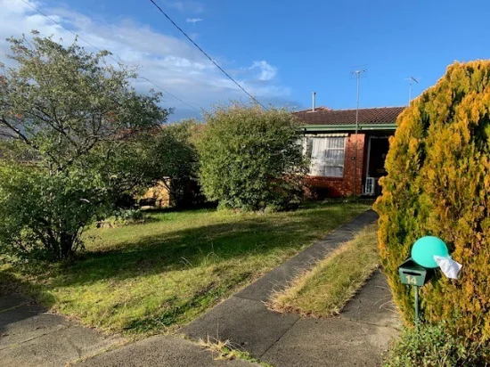 14 Heesom Crescent, Churchill, Vic 3842