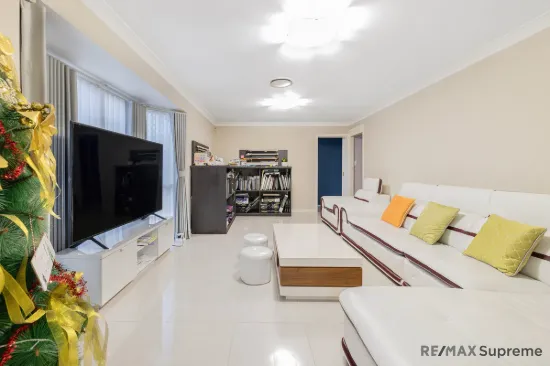 14 Helmsley Court, Carindale, Qld 4152