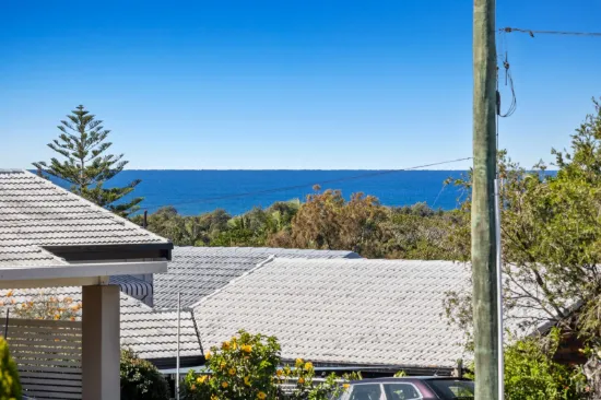 14 Hibiscus Parade, Banora Point, NSW 2486