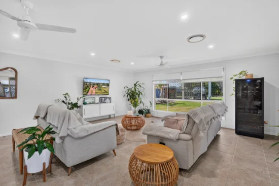 14 Kathleen Crescent, Wondunna, Qld 4655-Image