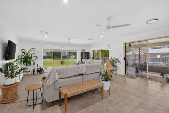14 Kathleen Crescent, Wondunna, Qld 4655-Image