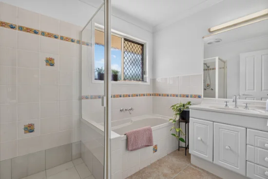 14 Kathleen Crescent, Wondunna, Qld 4655-Image