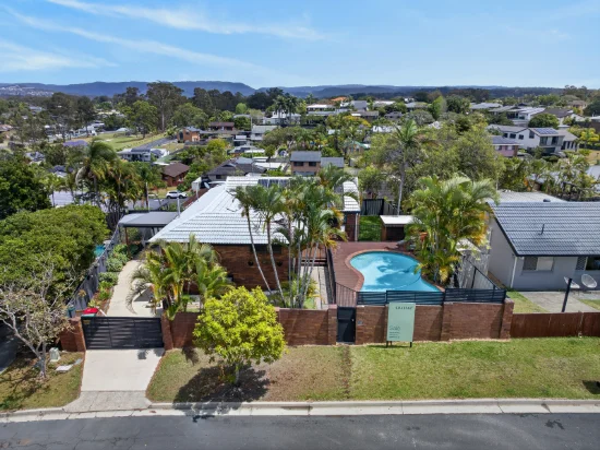 14 Kittani Crescent, Ashmore, Qld 4214 - For Sale