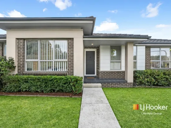 14 Lance Street, Oran Park, NSW 2570