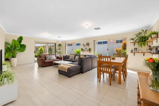 14 Leeway Loop, Alkimos, WA 6038