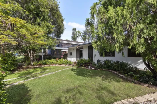 14 Lockrose Street, Mitchelton, Qld 4053