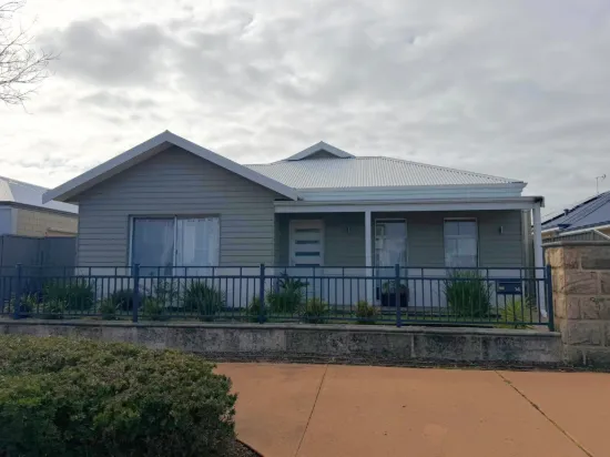 14 Mackerel Avenue, Vasse, WA 6280