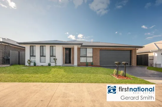 14 Macquarie Pl, Tahmoor, NSW 2573