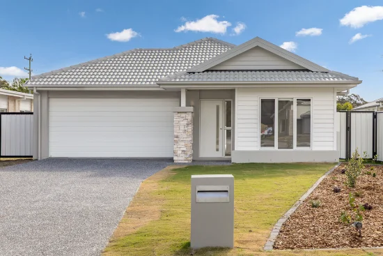14 Malibu Way, Toogoom, Qld 4655