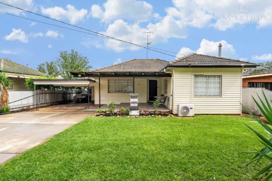 14 Manoora Avenue, Mount Austin, NSW 2650