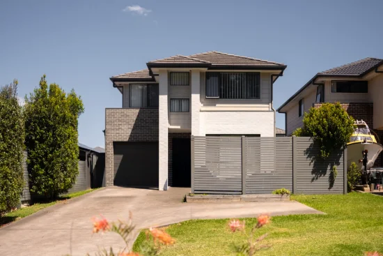 14 Matthew Bell Way, Jordan Springs, NSW 2747