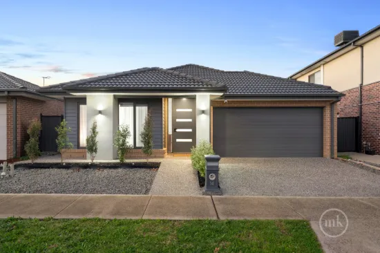 14 Maximova Avenue, Kalkallo, Vic 3064