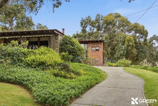 14 Melaleuca Road, Lesmurdie, WA 6076