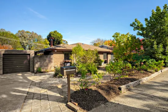 14 Messenger Street, Holt, ACT 2615