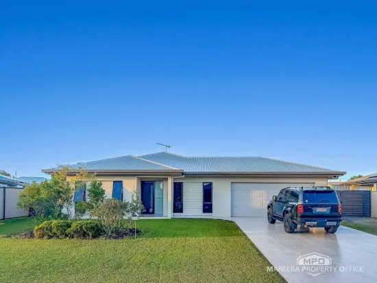 14 Mirrabook Avenue, Mareeba, Qld 4880