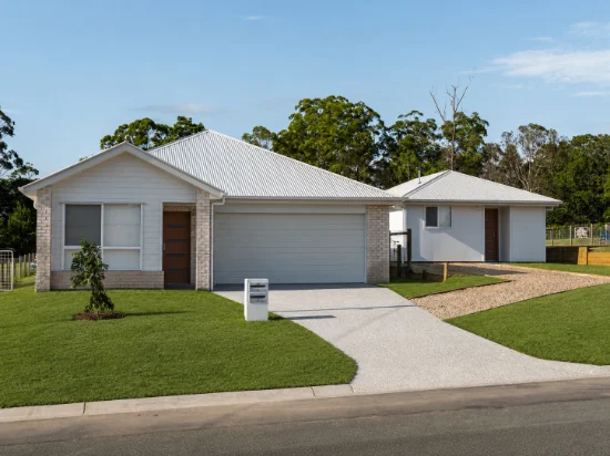 14 Natasha Circuit, Westbrook, Qld 4350