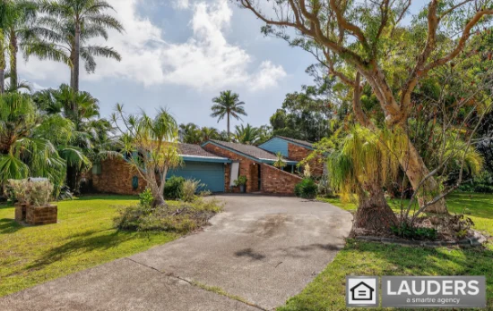 14 Oceanic Place, Old Bar, NSW 2430
