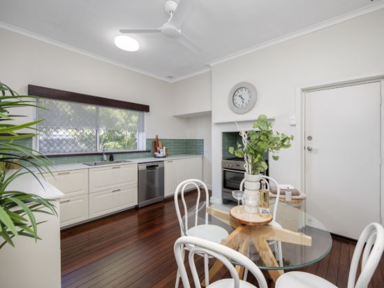14 O'Neile Parade, Redcliffe, WA 6104